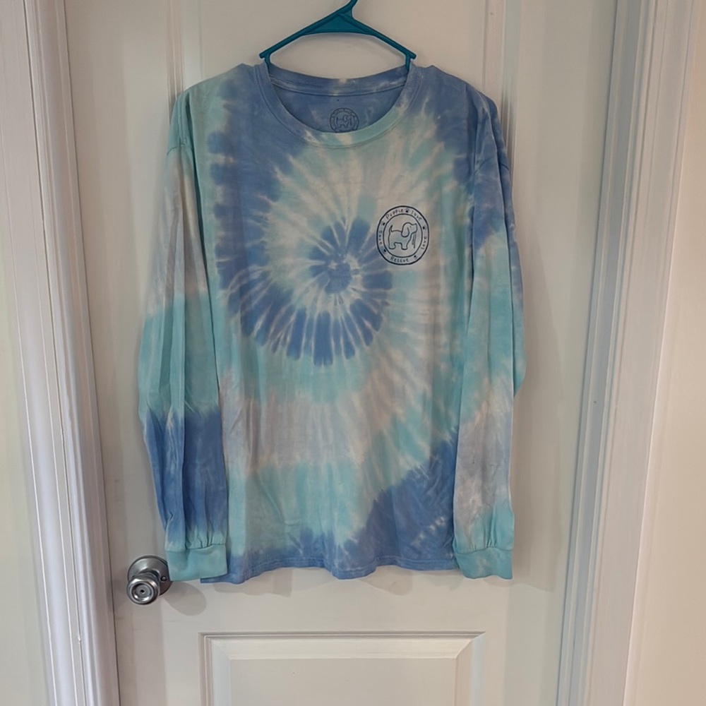 Blue Tie-Dye Long Sleeve Shirt